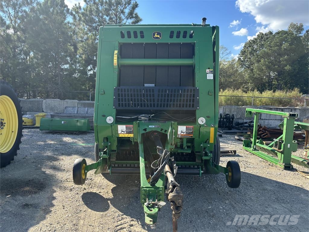 John Deere 450M 원형 곤포기