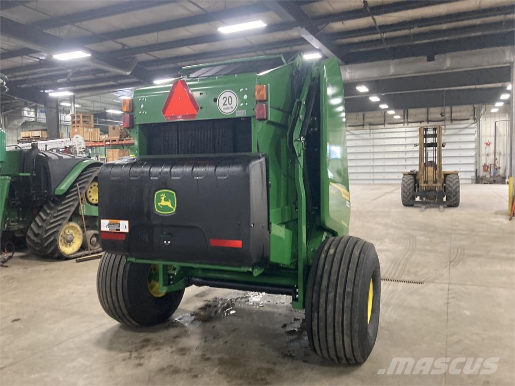 John Deere 461M محزمات مستديرة
