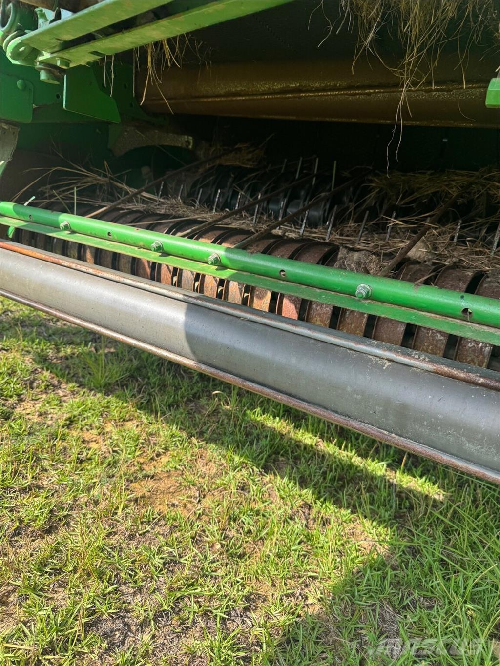 John Deere 469 Balirke (okrogle bale)