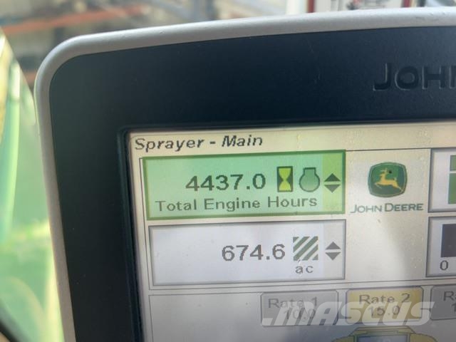 John Deere 4830 牽引型スプレイヤー