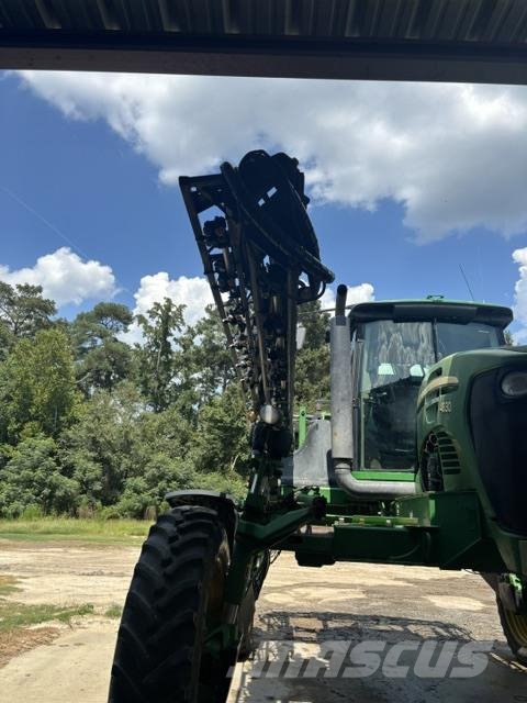 John Deere 4830 牽引型スプレイヤー