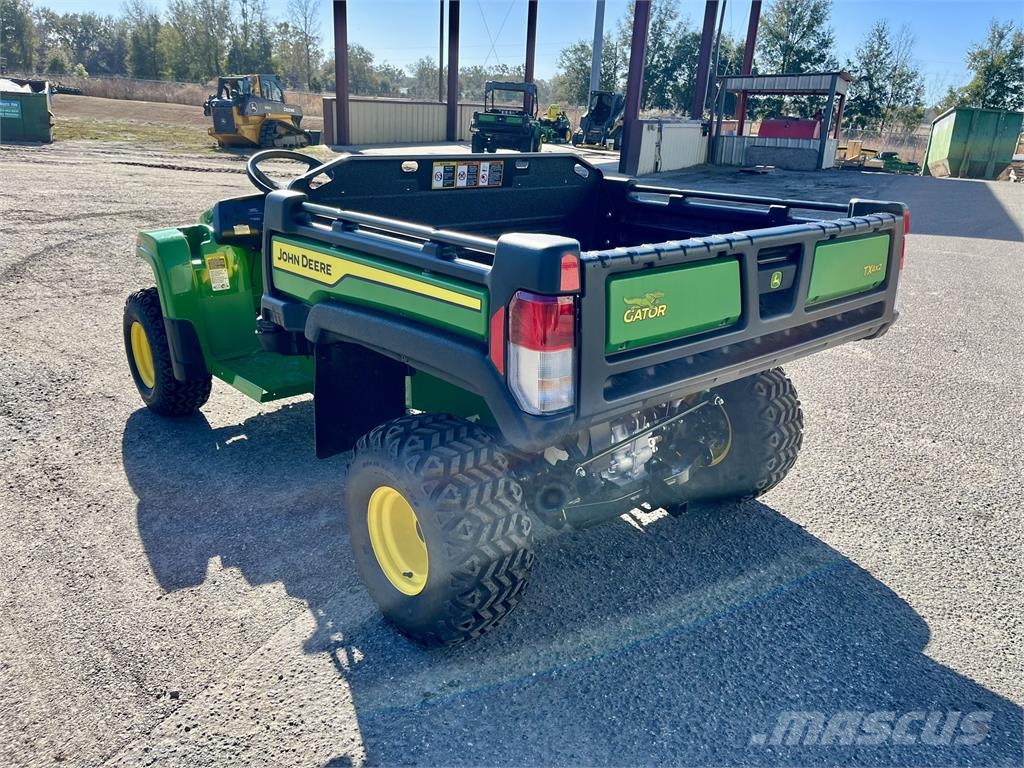 John Deere 4X2 GATOR Pomoćni strojevi