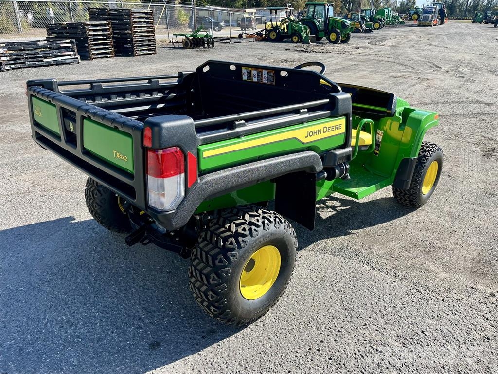 John Deere 4X2 GATOR Pomoćni strojevi
