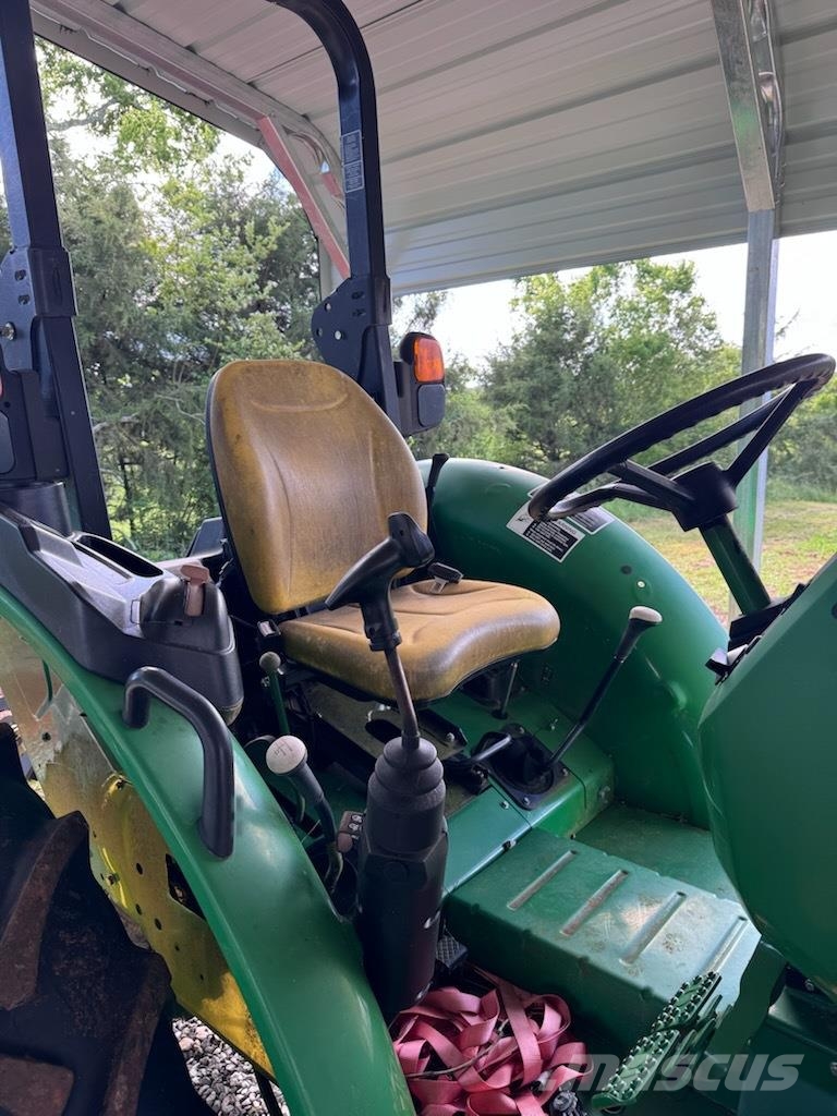 John Deere 5045E Traktorid