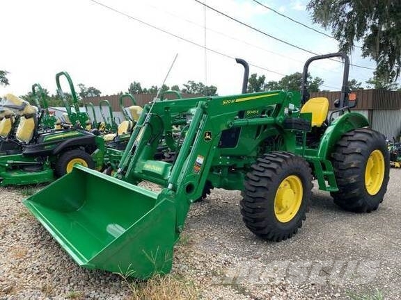 John Deere 5045E Трактори