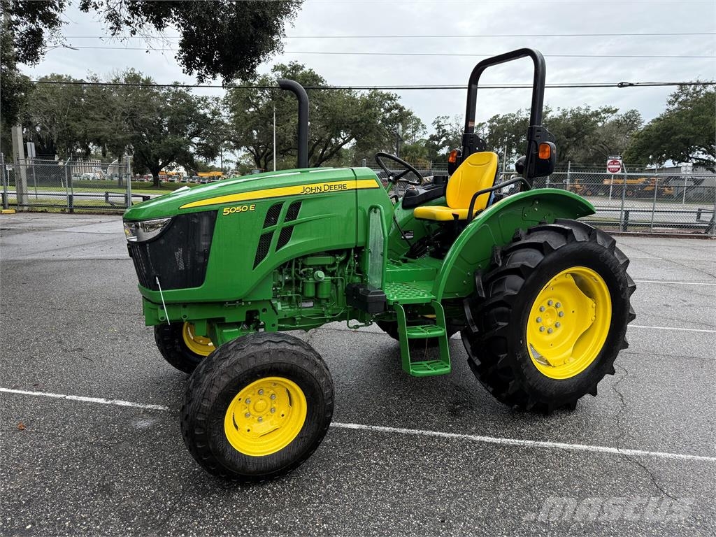 John Deere 5050E Traktorer