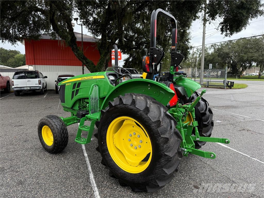 John Deere 5050E Traktorer