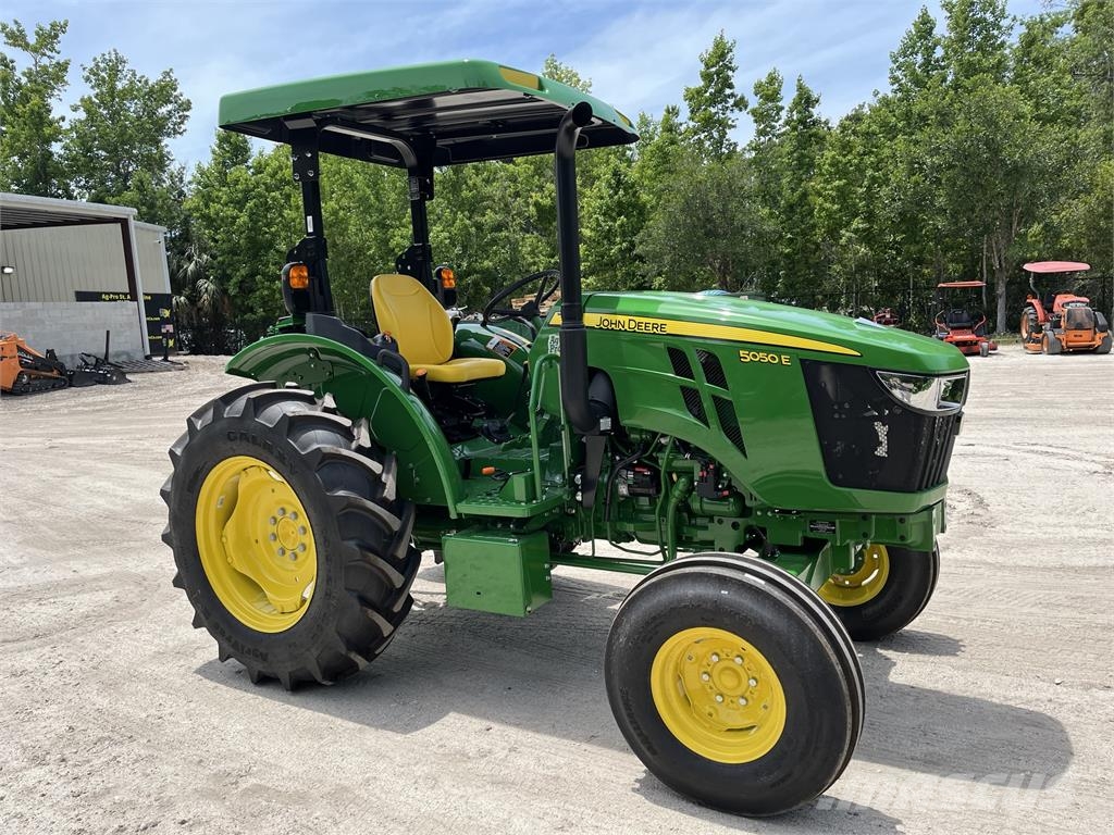 John Deere 5050E 拖拉机/农用车