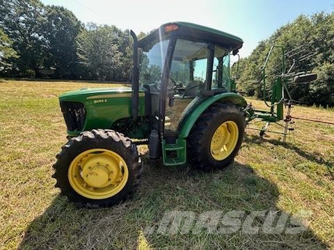 John Deere 5055E 拖拉机/农用车