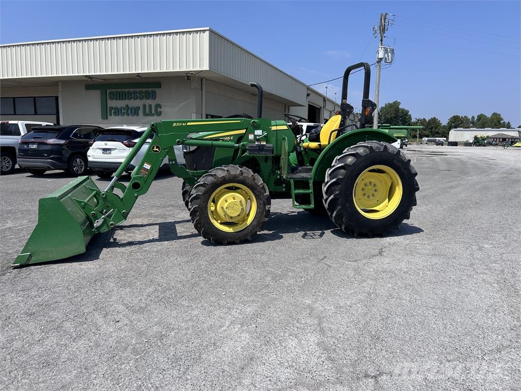 John Deere 5055E Traktorok
