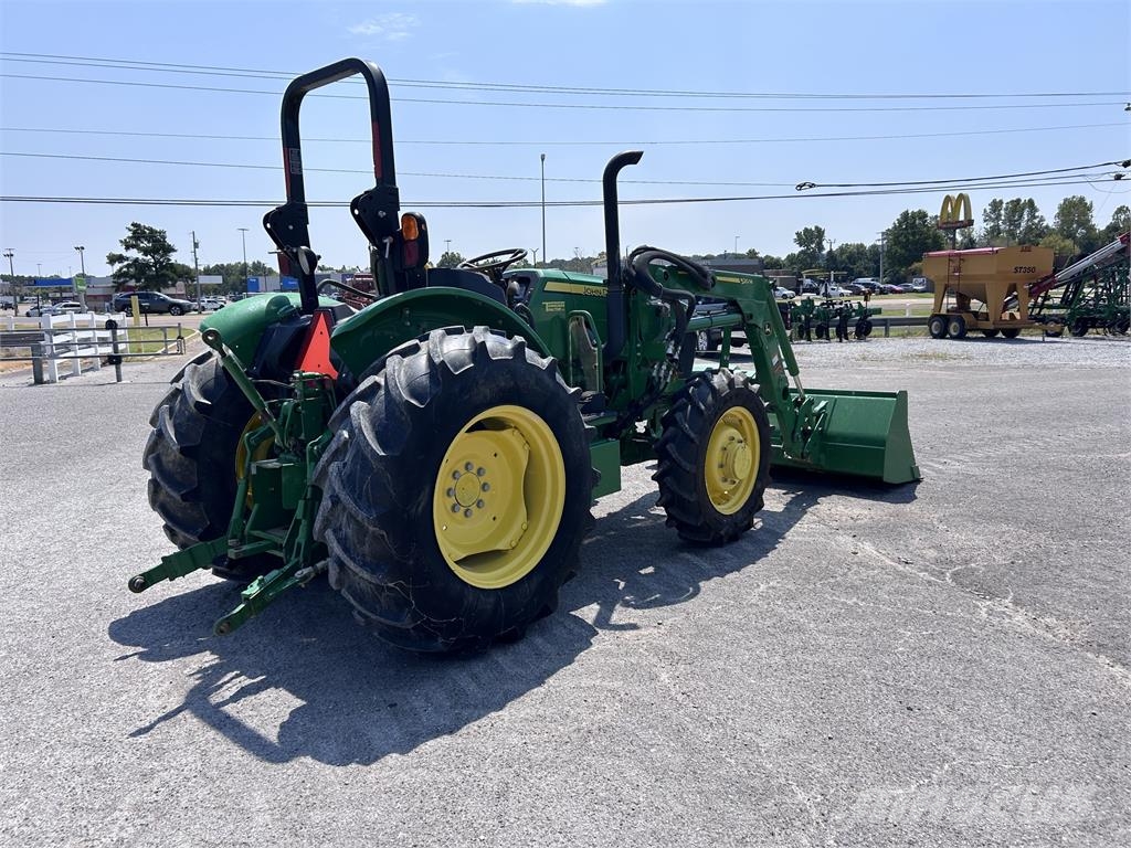 John Deere 5055E Traktorok