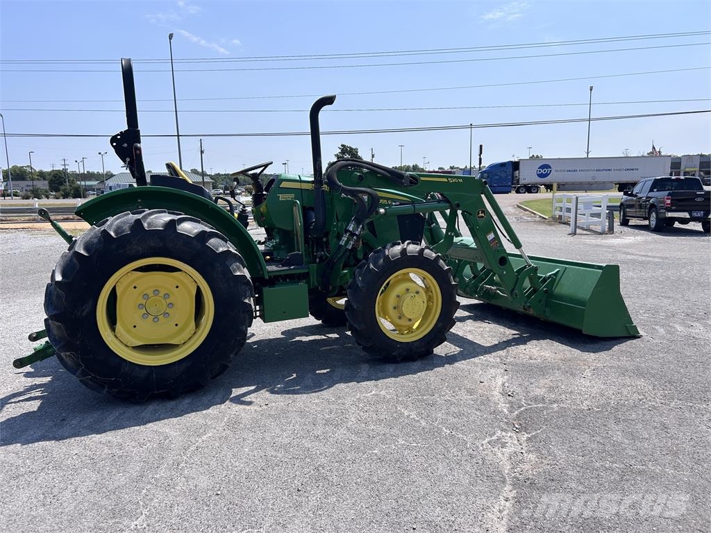 John Deere 5055E Traktorok