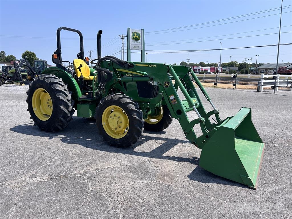 John Deere 5055E Traktorok