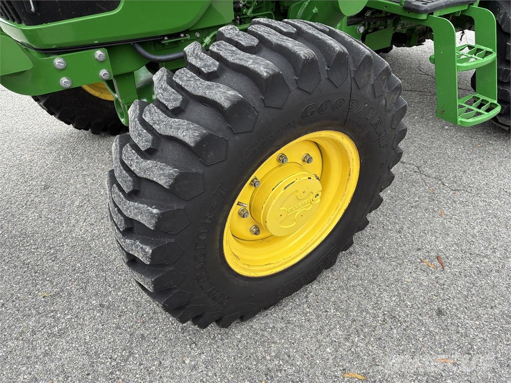 John Deere 5055E Tractors