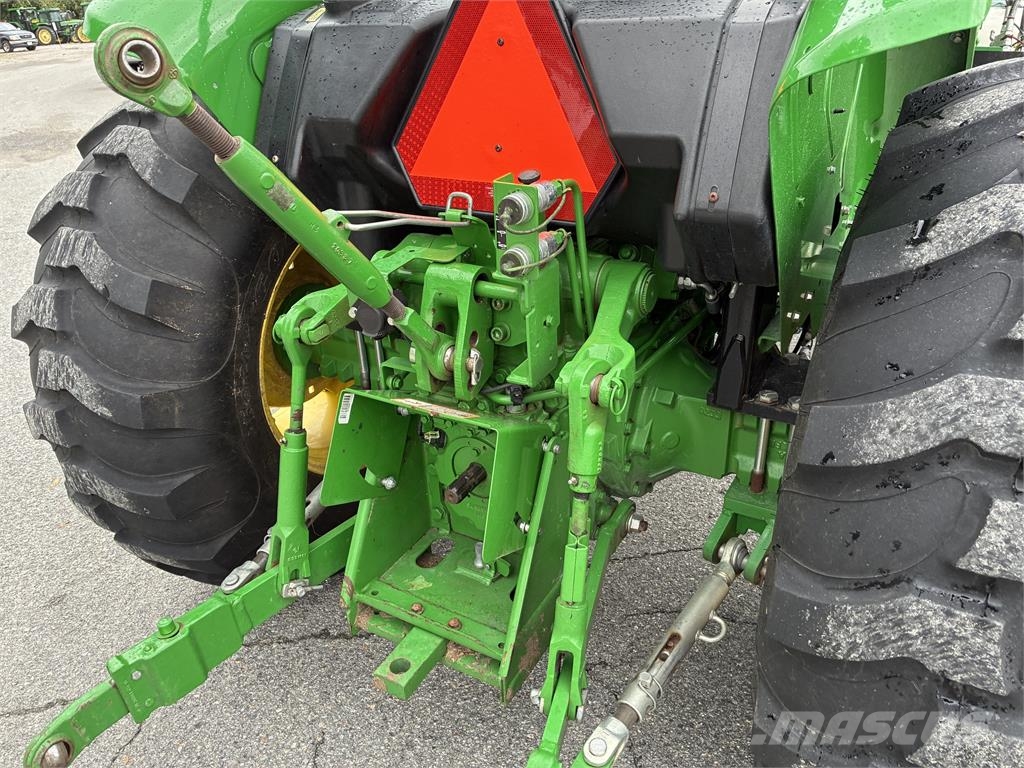 John Deere 5055E Tractors