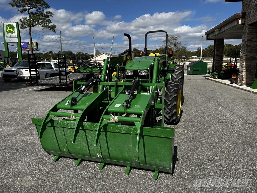 John Deere 5060E 트랙터