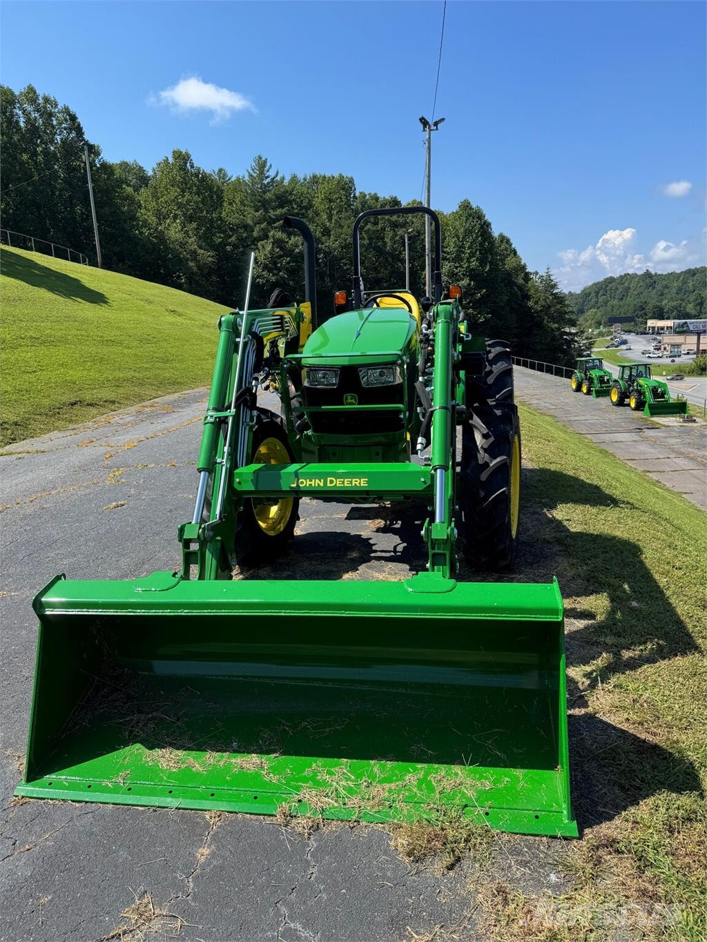 John Deere 5060E Compact tractors