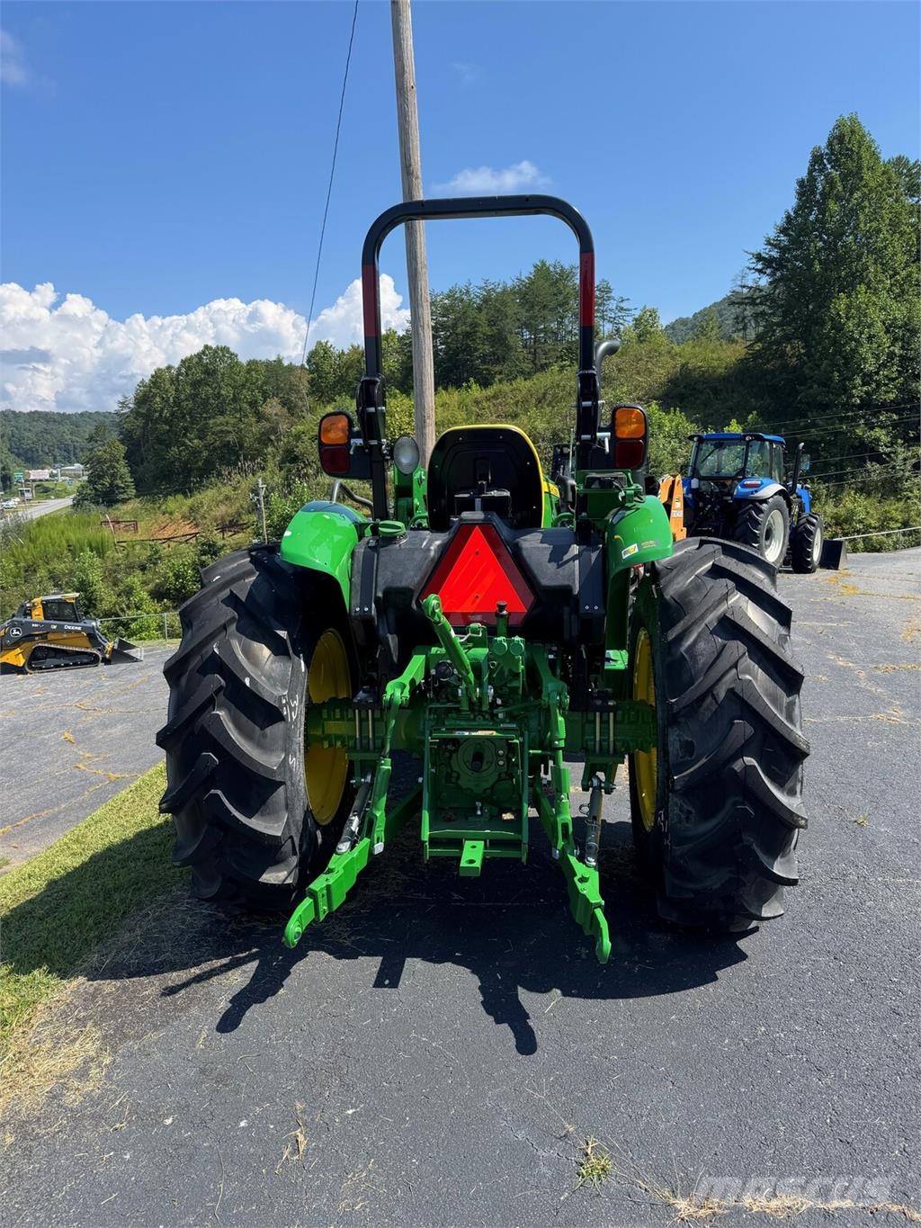 John Deere 5060E Compact tractors