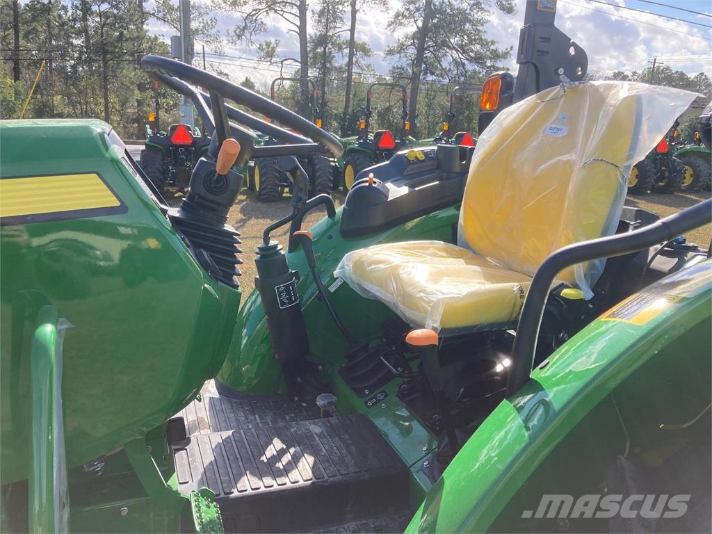 John Deere 5060E Manji traktori