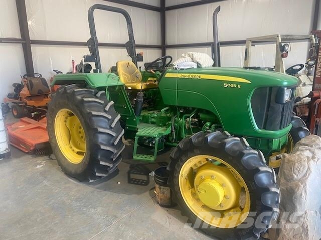 John Deere 5065E Tractors
