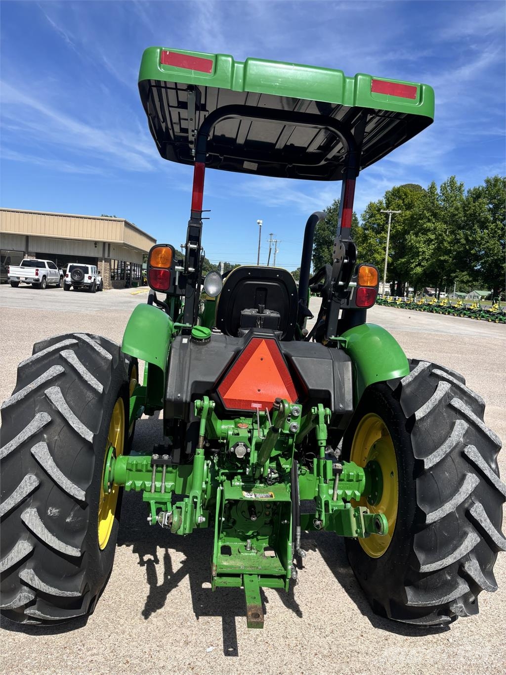 John Deere 5065E Tratores Agrícolas usados