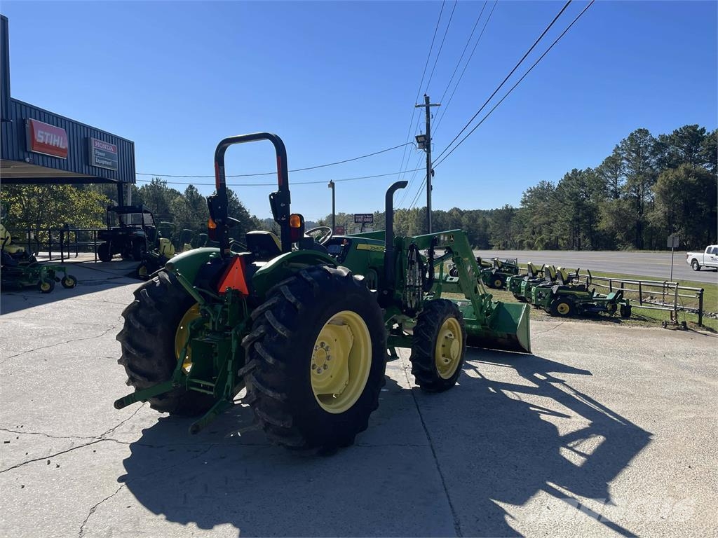 John Deere 5065E Traktorer