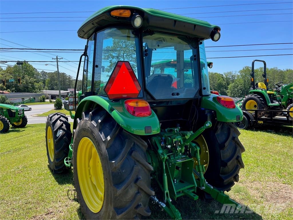 John Deere 5067E Traktoren