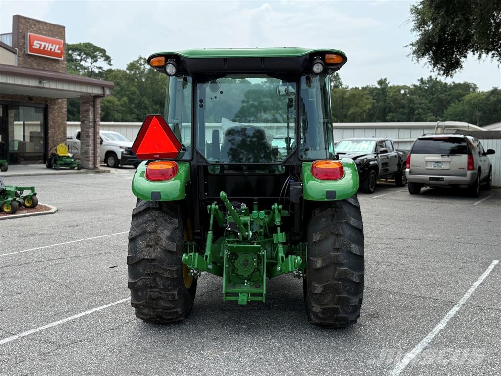 John Deere 5067E Traktorid