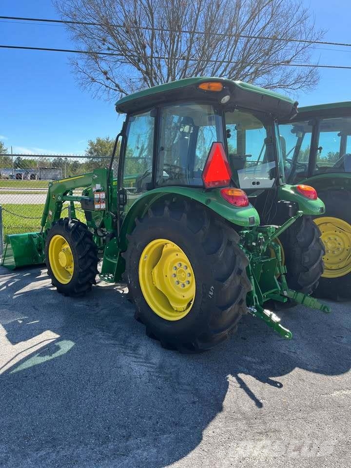 John Deere 5075E الجرارات
