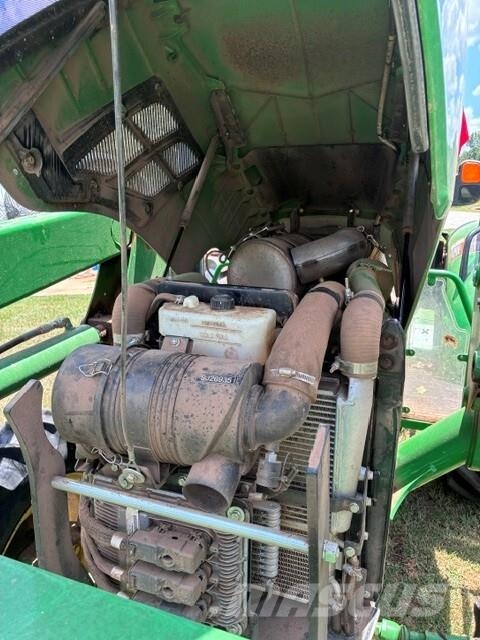 John Deere 5075E Traktorer