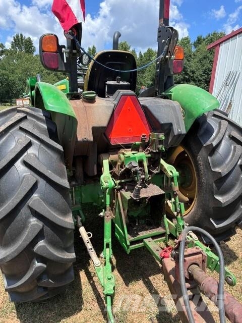 John Deere 5075E Traktorer