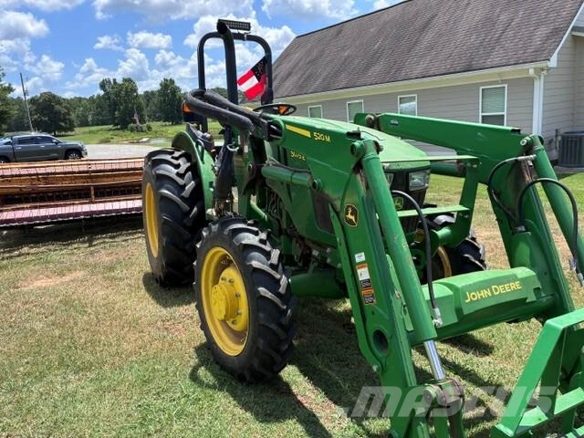John Deere 5075E Traktorer