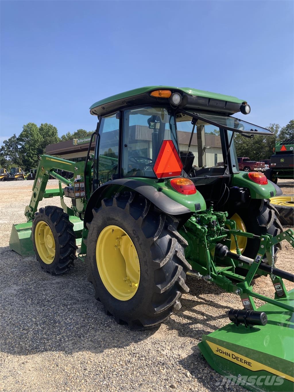John Deere 5075E 拖拉机/农用车