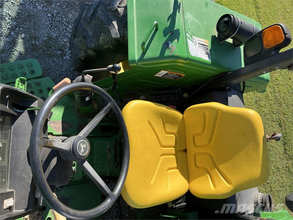 John Deere 5075E Traktorji