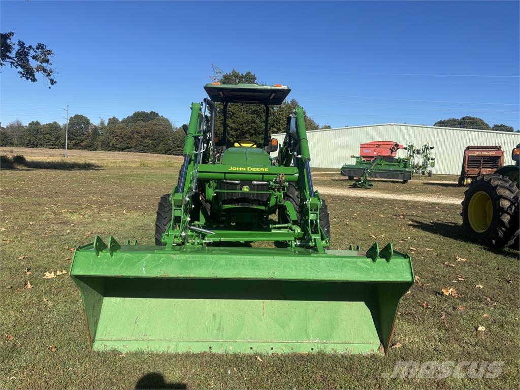 John Deere 5075E Tractors