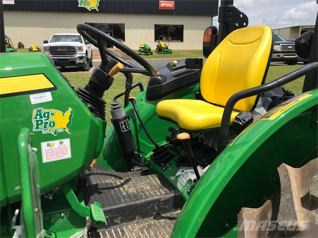 John Deere 5075E Traktorji