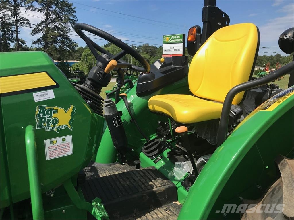 John Deere 5075E Traktorji
