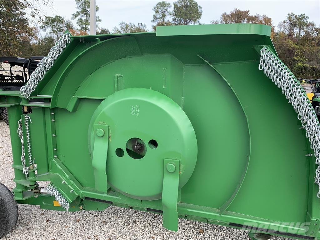 John Deere 5075E Traktorji