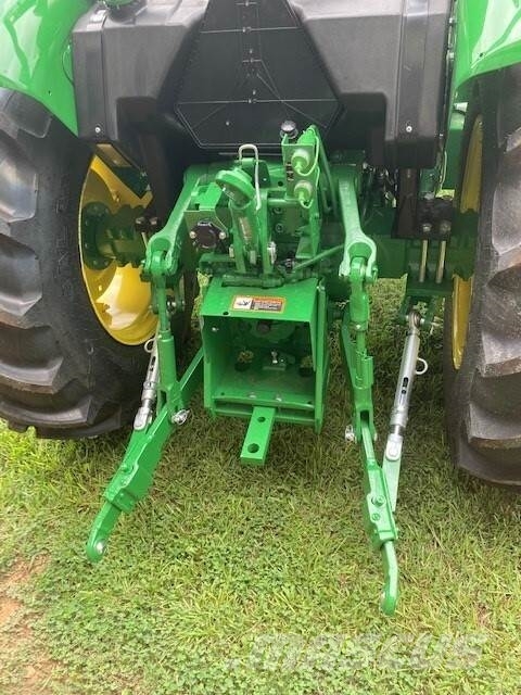 John Deere 5075E Traktorji