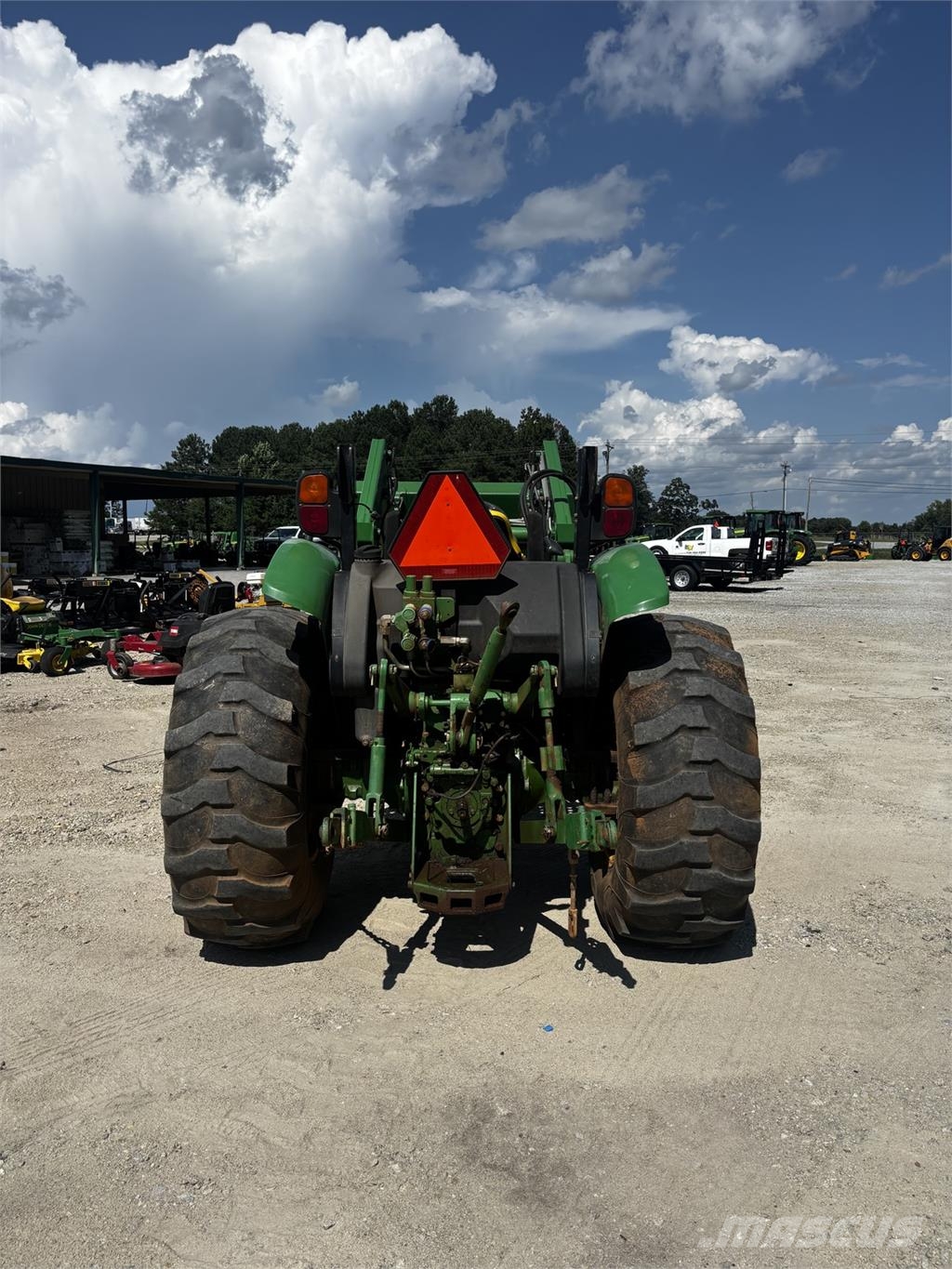 John Deere 5083E Tractores compactos