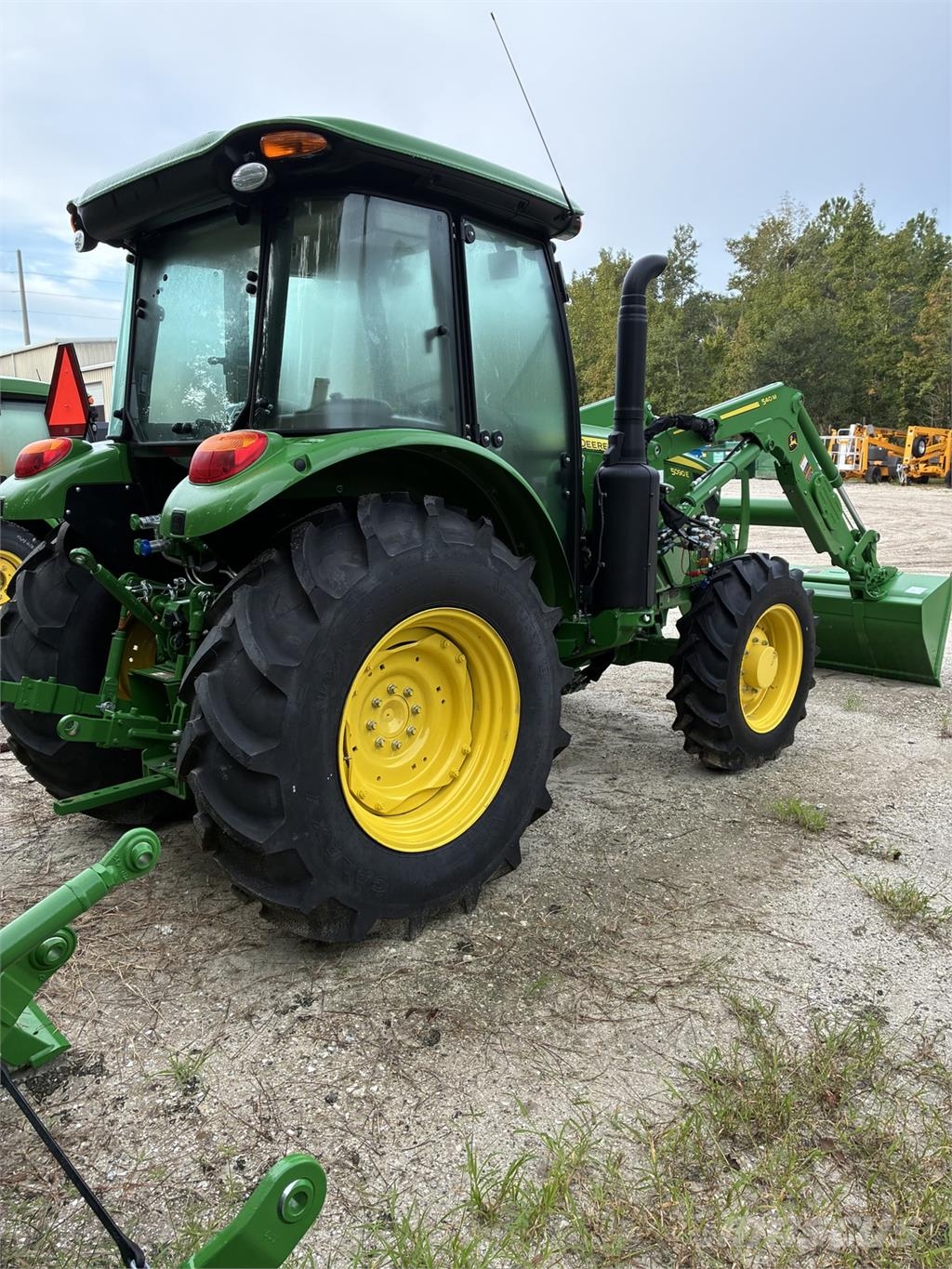 John Deere 5090E Tractors