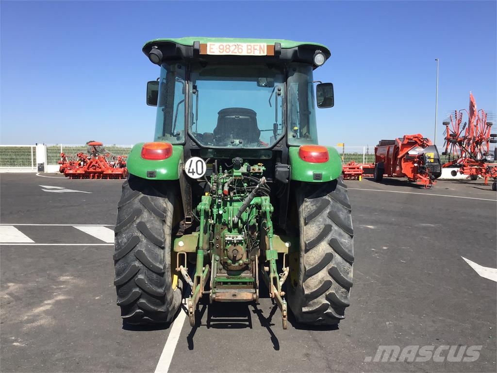 John Deere 5090R Traktori