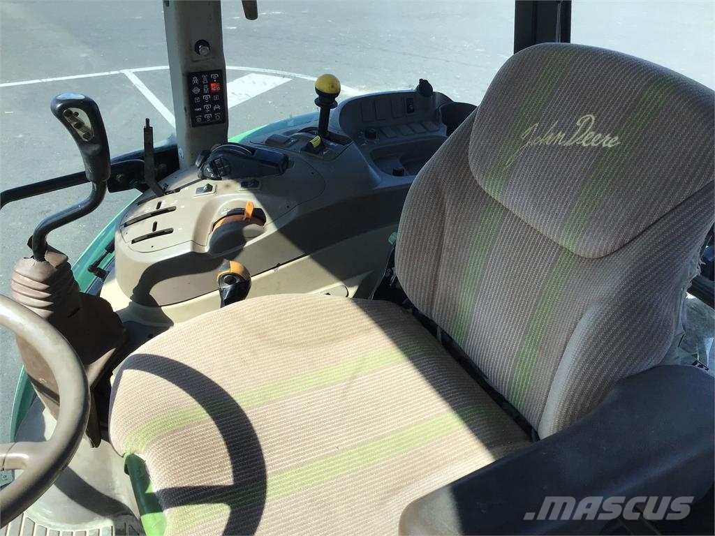 John Deere 5090R Traktori