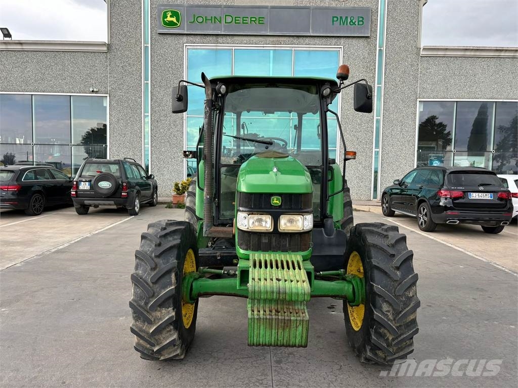 John Deere 5090R Traktorji