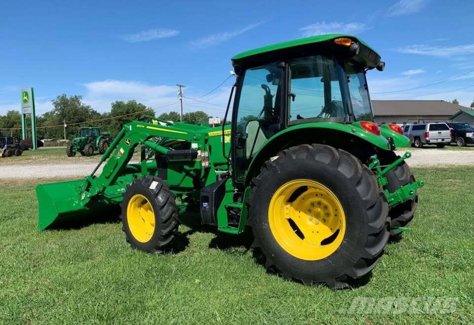 John Deere 5100E الجرارات