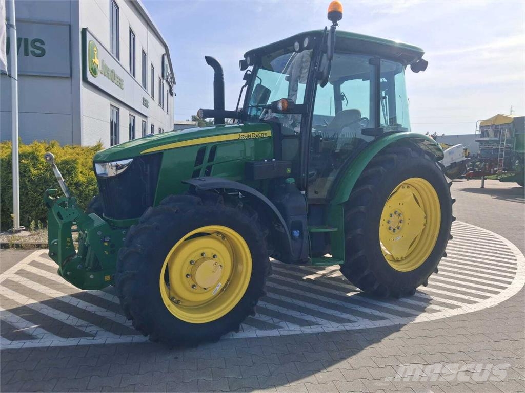 John Deere 5100M Трактори