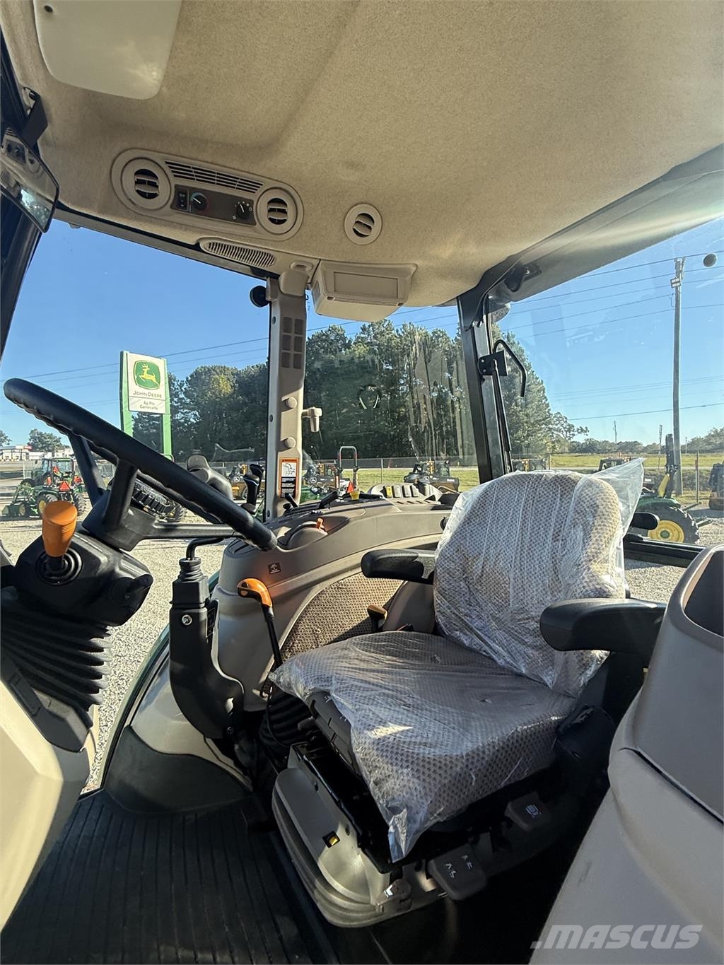 John Deere 5100E Traktori