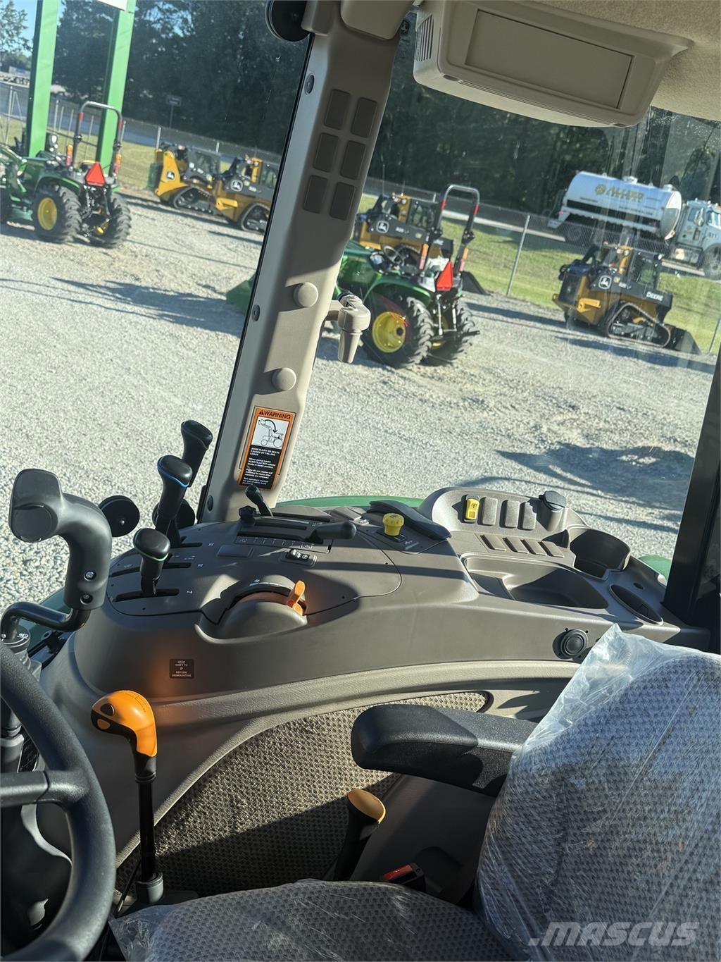 John Deere 5100E Traktori