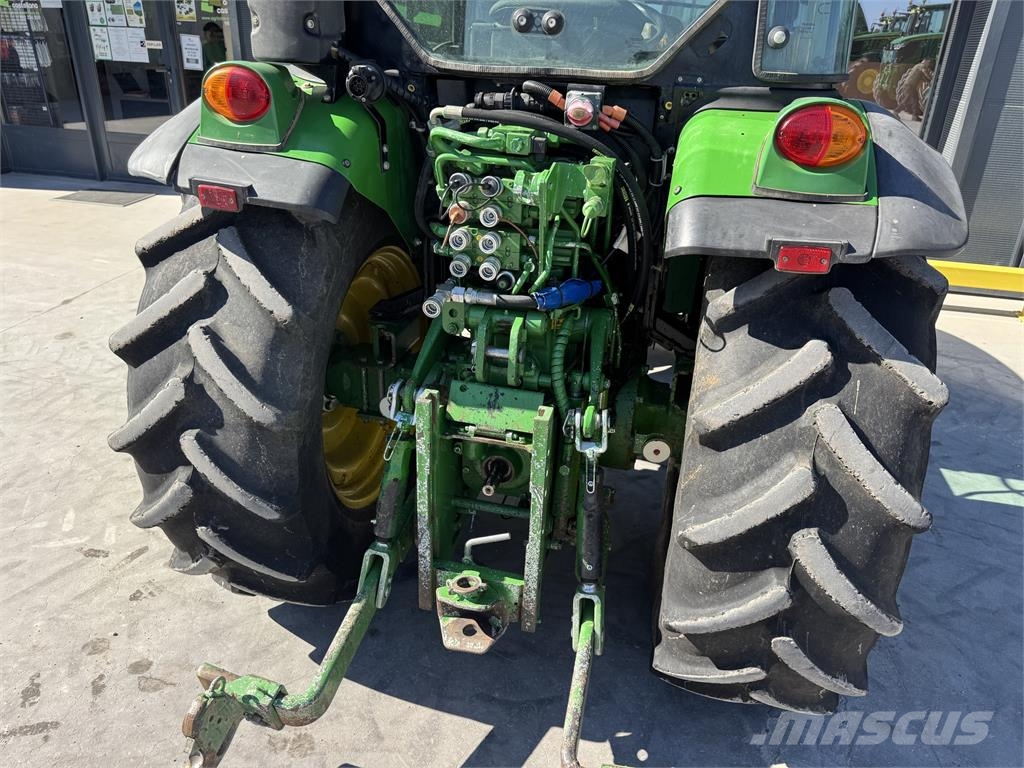 John Deere 5105 GF Traktoren