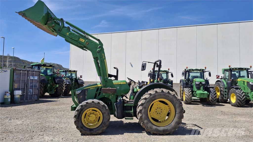 John Deere 5115M Ciągniki rolnicze